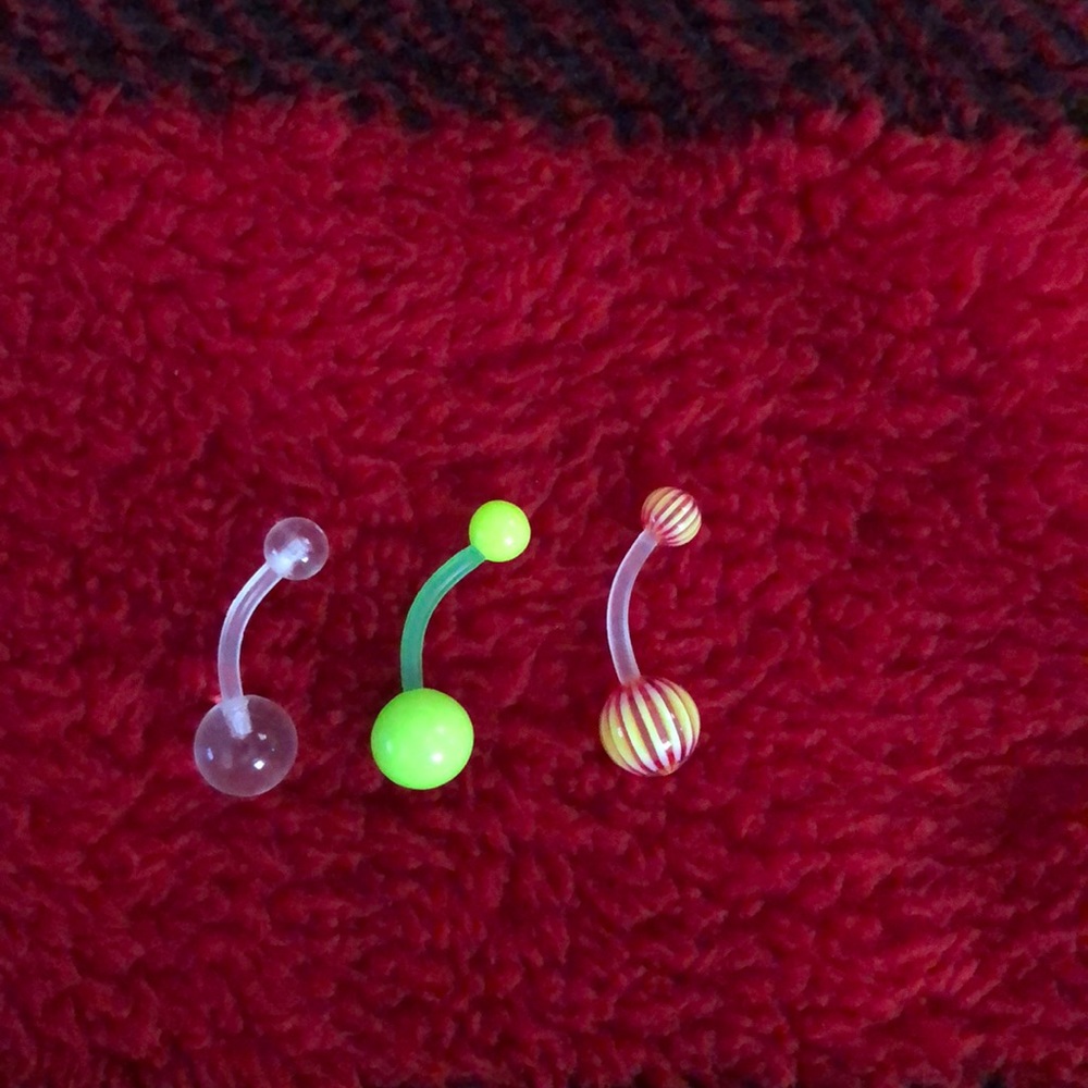 Plastic Belly Rings - Picture 5 of 6